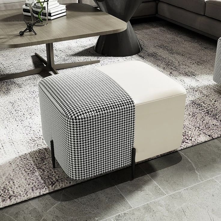 Modern desinger poufee